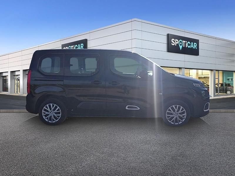 Usado Citroën Berlingo Feel 111 CV (81 kW) 2019 Negro Monovolumen