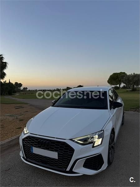 Usado Audi A3 Ambiente 150 CV (110 kW) 2023 Blanco Berlina
