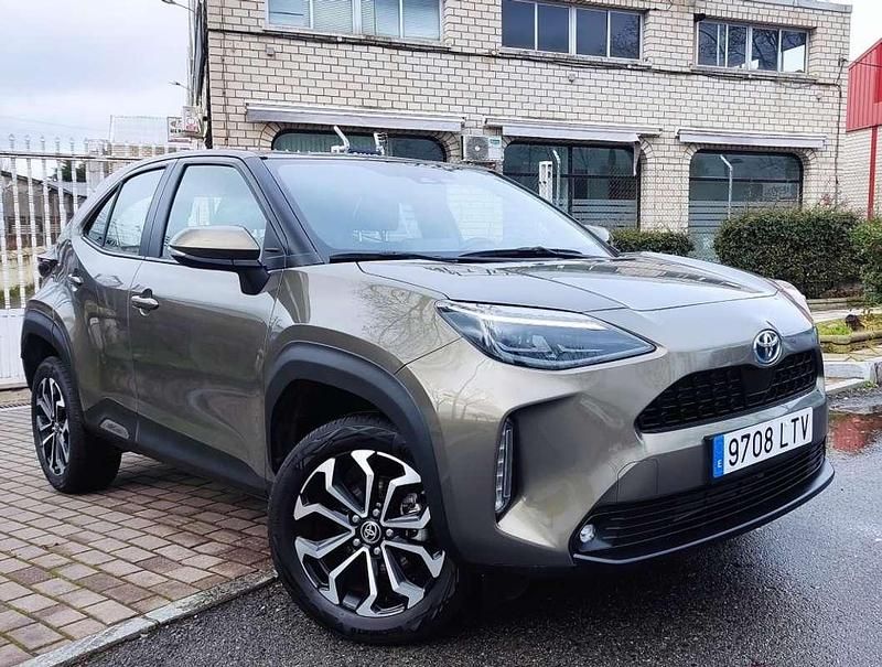 Usado Toyota Yaris Cross Active 116 CV (85 kW) 2022 Verde SUV