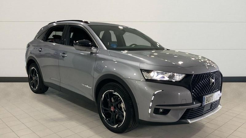 Gris Usado 2022 DS Automobiles DS7 Crossback Performance SUV | 36.900 € - Imagen 1/1