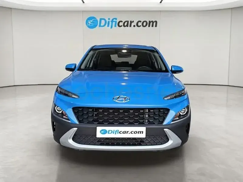 Usado Hyundai Kona 120 CV (88 kW) 2022 Azul SUV