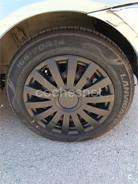 Usado Fiat Punto Dynamic 60 CV (44 kW) 2002 Gris / plata Utilitario