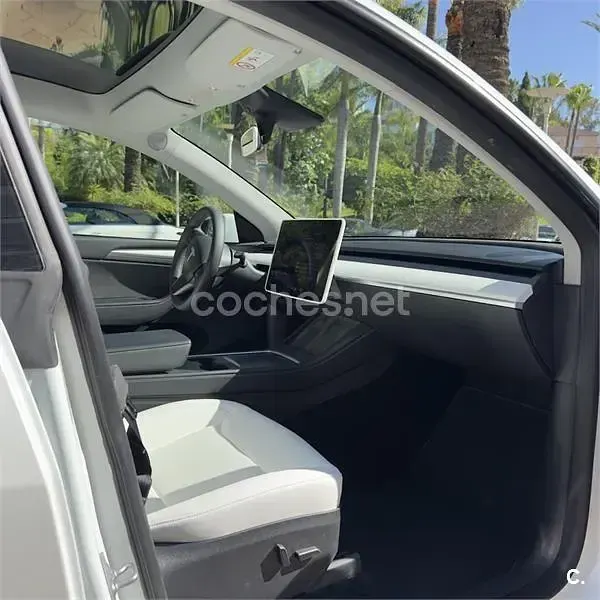 Usado Tesla Model Y RWD 250 kW (340 CV) 2024 Eléctrico SUV