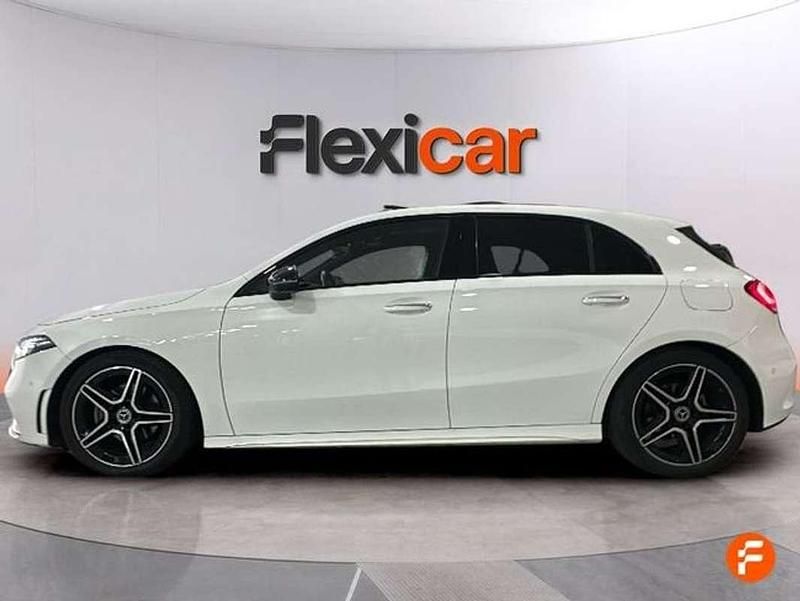 Usado Mercedes A180 116 CV (85 kW) 2019 Blanco Utilitario