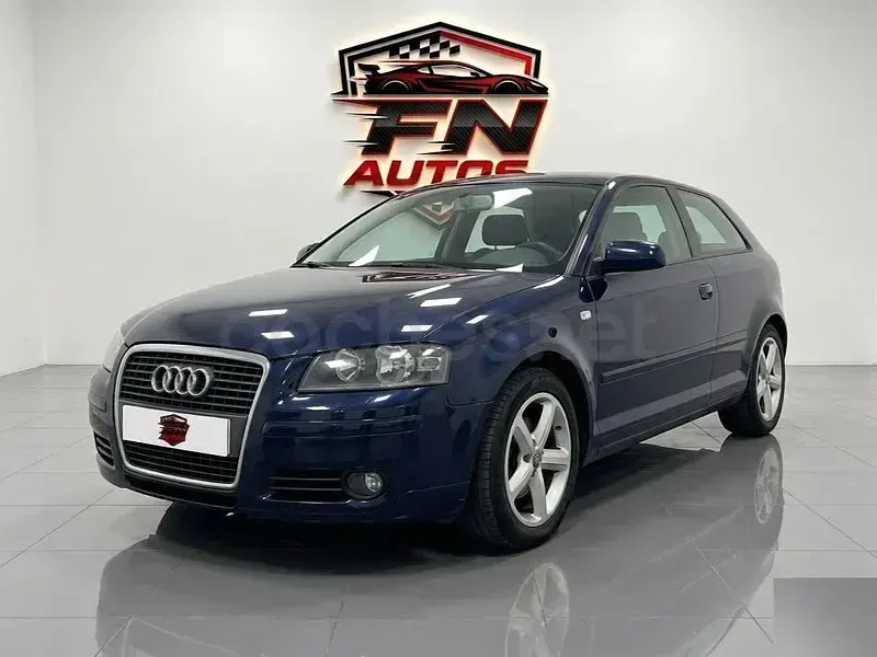 Usado Audi A3 Ambition 140 CV (102 kW) 2004 Azul Utilitario