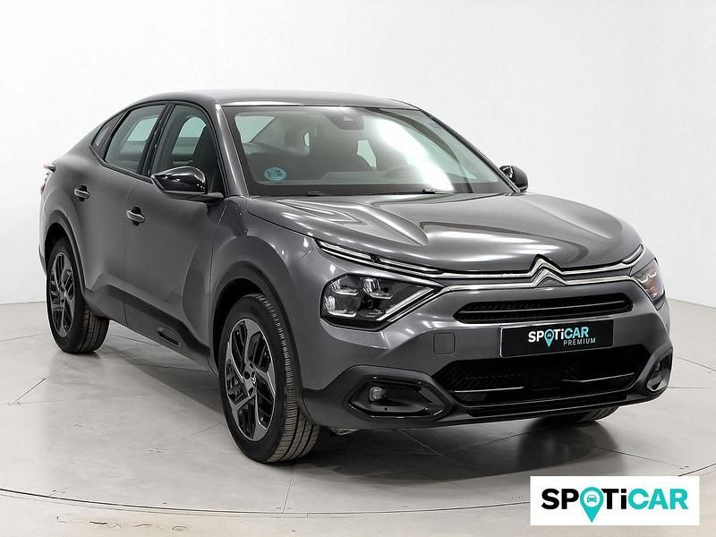 Gris Usado 2024 Citroën C4 PureTech Berlina | 19.950 € (Un poco caro) - Imagen 1/4