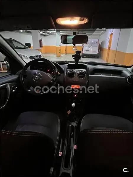 Usado Dacia Duster Ambiance 109 CV (80 kW) 2014 Gris / plata SUV