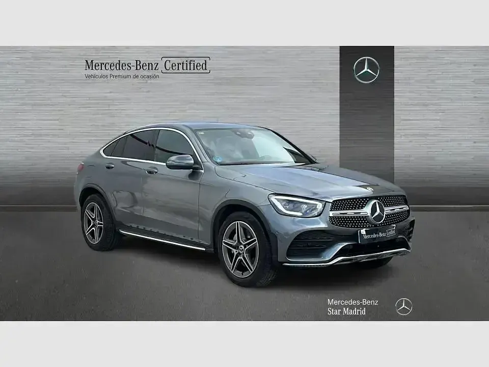 Usado Mercedes GLC220 194 CV (142 kW) 2020 Gris / plata Coupe