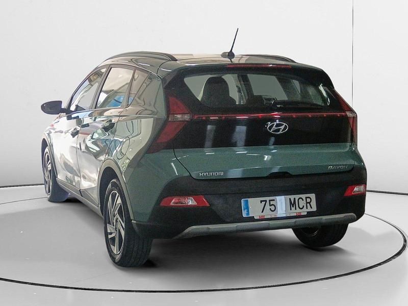 Usado Hyundai Bayon 101 CV (74 kW) 2021 Rojo SUV