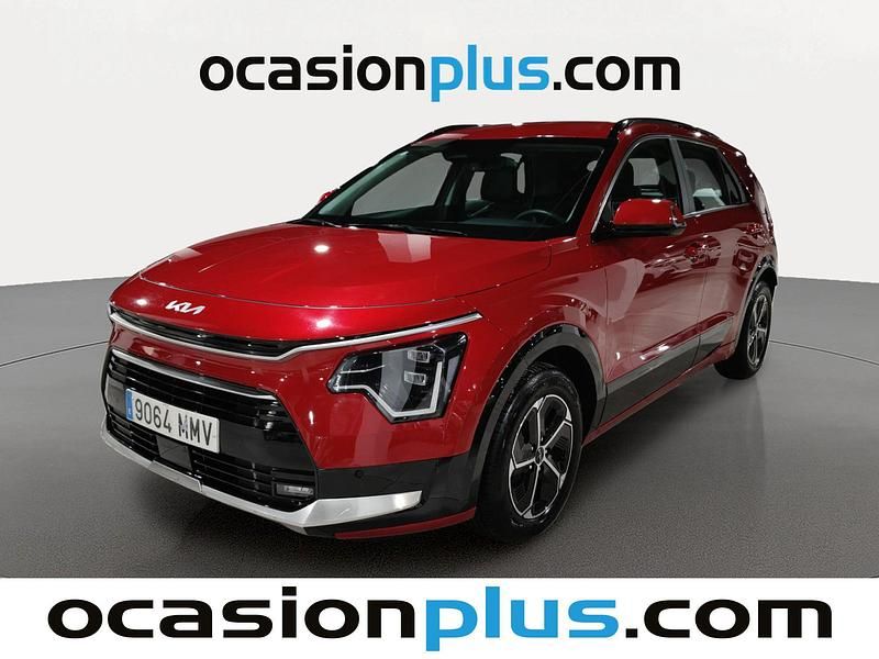 Usado Kia Niro 141 CV (103 kW) 2024 Rojo SUV