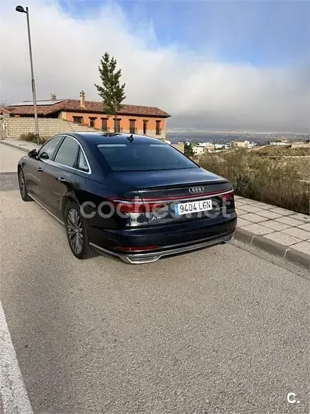 Usado Audi A8 449 CV (330 kW) 2020 Azul Berlina