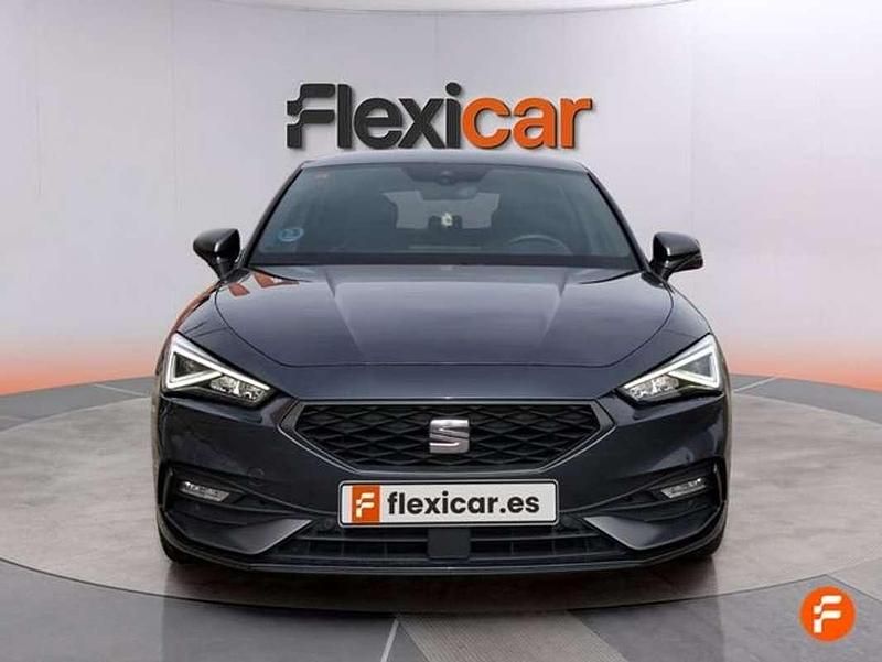 Usado Seat Leon FR 150 CV (110 kW) 2021 Gris Utilitario