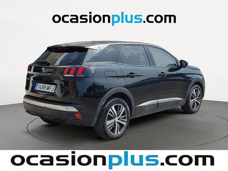 Usado Peugeot 3008 Allure 130 CV (95 kW) 2023 Negro SUV