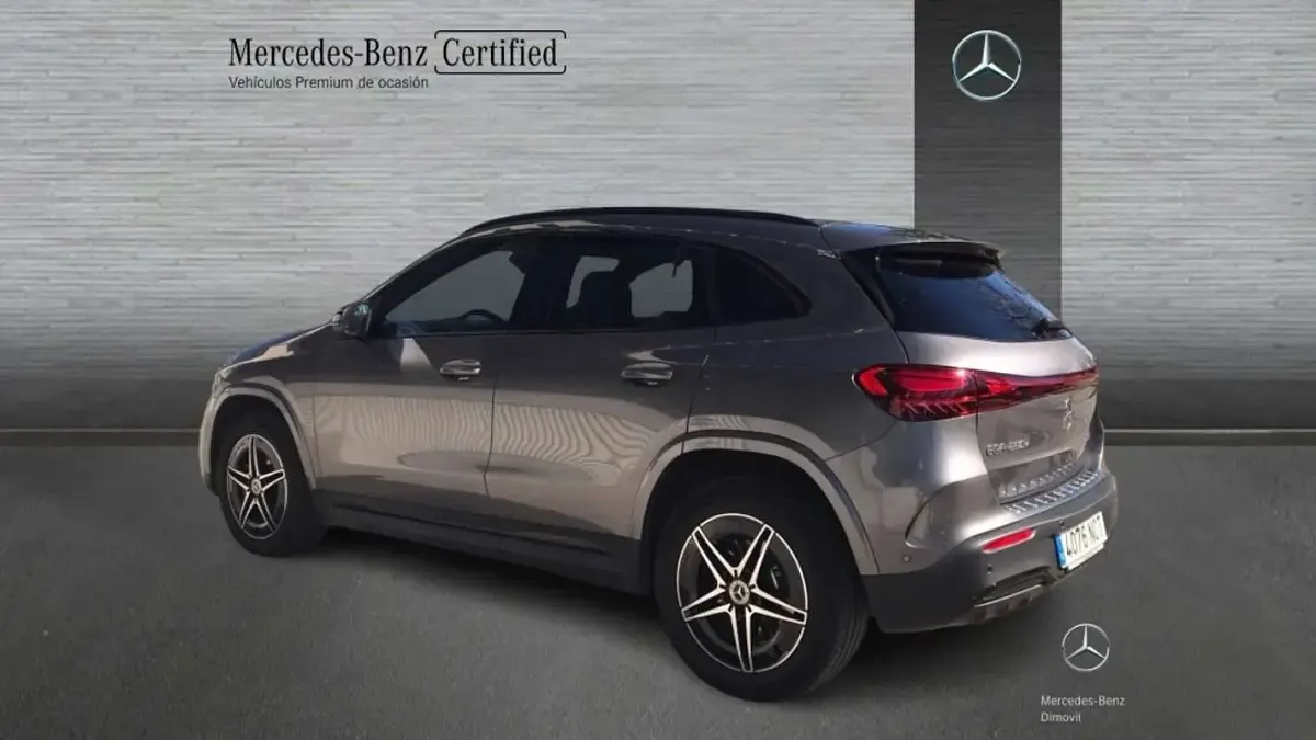 Usado Mercedes A200 150 CV (110 kW) 2025 Gris Berlina