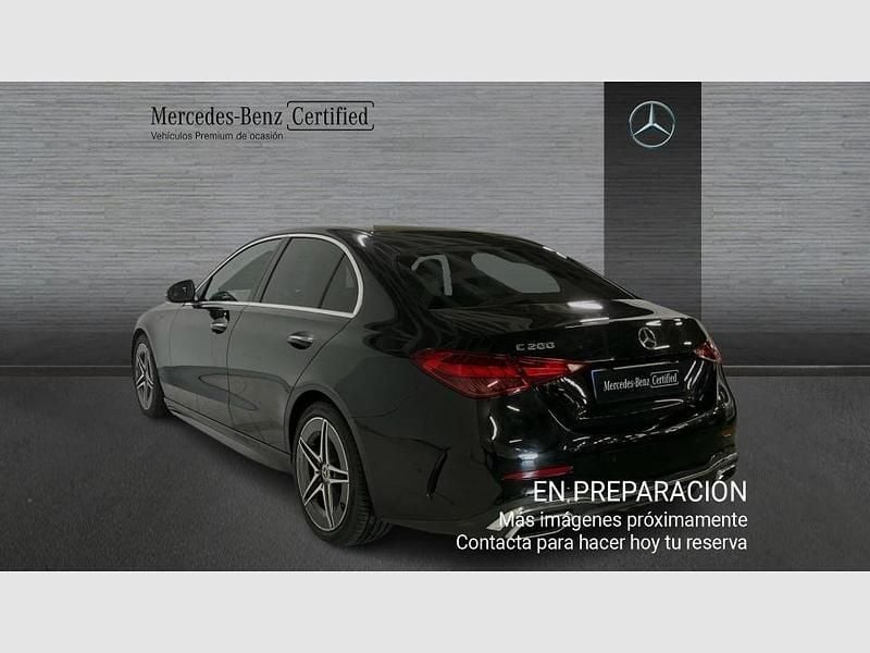 Usado Mercedes C200 204 CV (150 kW) 2021 Negro obsidiana (metalizado) Berlina