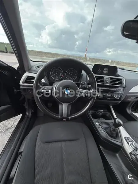 Usado BMW 116 116 CV (85 kW) 2016 Negro Utilitario