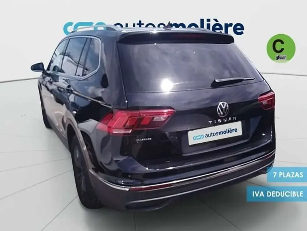 Usado VW Tiguan Life 150 CV (110 kW) 2023 Gris SUV