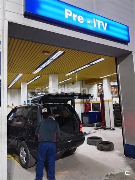 Usado Mercedes ML270 Edition 163 CV (119 kW) 2005 Negro SUV