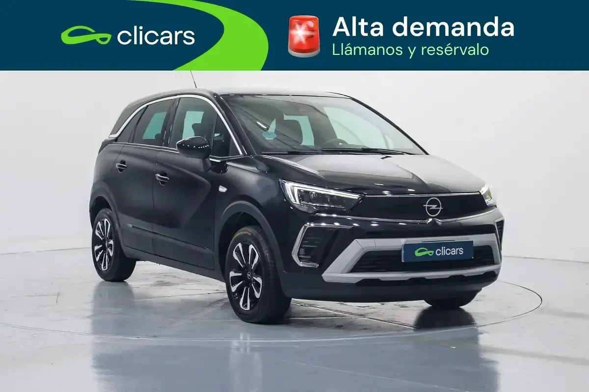 Usado Opel Crossland Elegance 110 CV (80 kW) 2024 Negro SUV