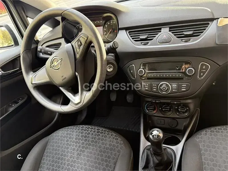 Usado Opel Corsa Selective 90 CV (66 kW) 2016 Blanco Utilitario