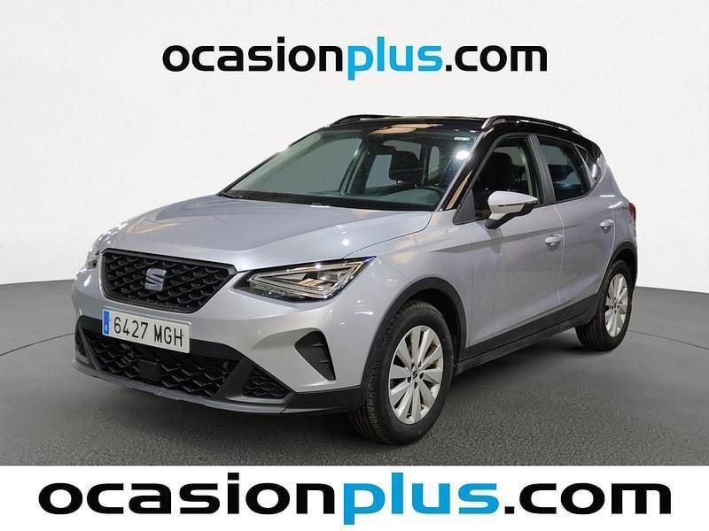 Gris plata Usado 2023 Seat Arona Style SUV | 15.264 € (Super precio) - Imagen 1/4