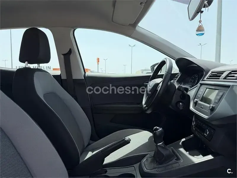 Usado Seat Ibiza Style 95 CV (69 kW) 2017 Blanco Berlina