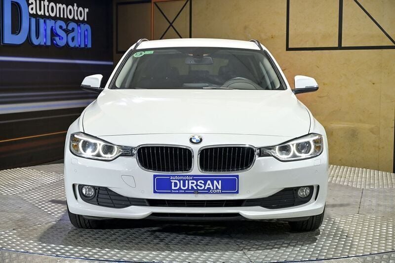 Usado BMW 318 150 CV (110 kW) 2015 Blanco Familiar