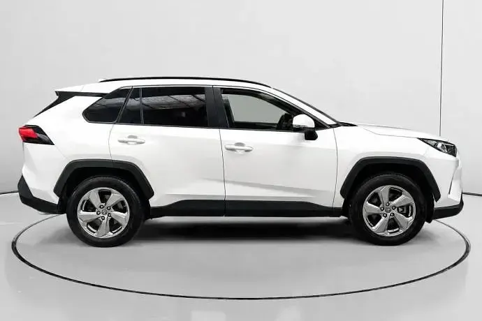 Usado Toyota RAV4 Hybrid Advance 218 CV (160 kW) 2021 SUV
