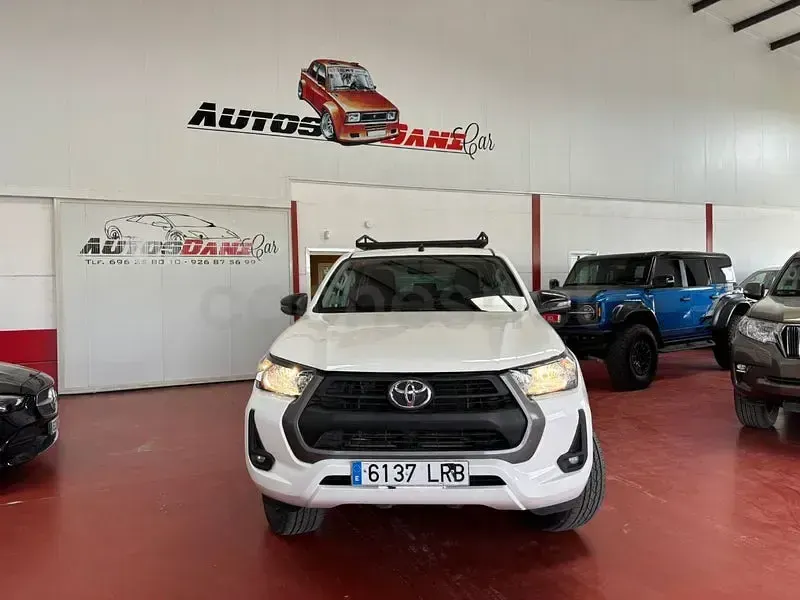 Usado Toyota HiLux 150 CV (110 kW) 2021 Blanco Pickup/Camioneta