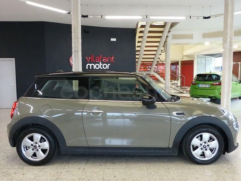 Usado Mini Cooper 136 CV (100 kW) 2018 Beige Utilitario