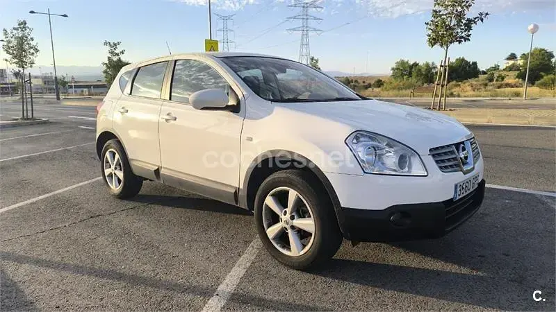 Usado Nissan Qashqai Acenta 140 CV (102 kW) 2009 Blanco SUV