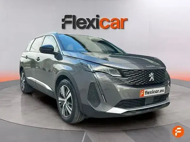 Usado Peugeot 5008 Active 130 CV (95 kW) 2024 Negro SUV