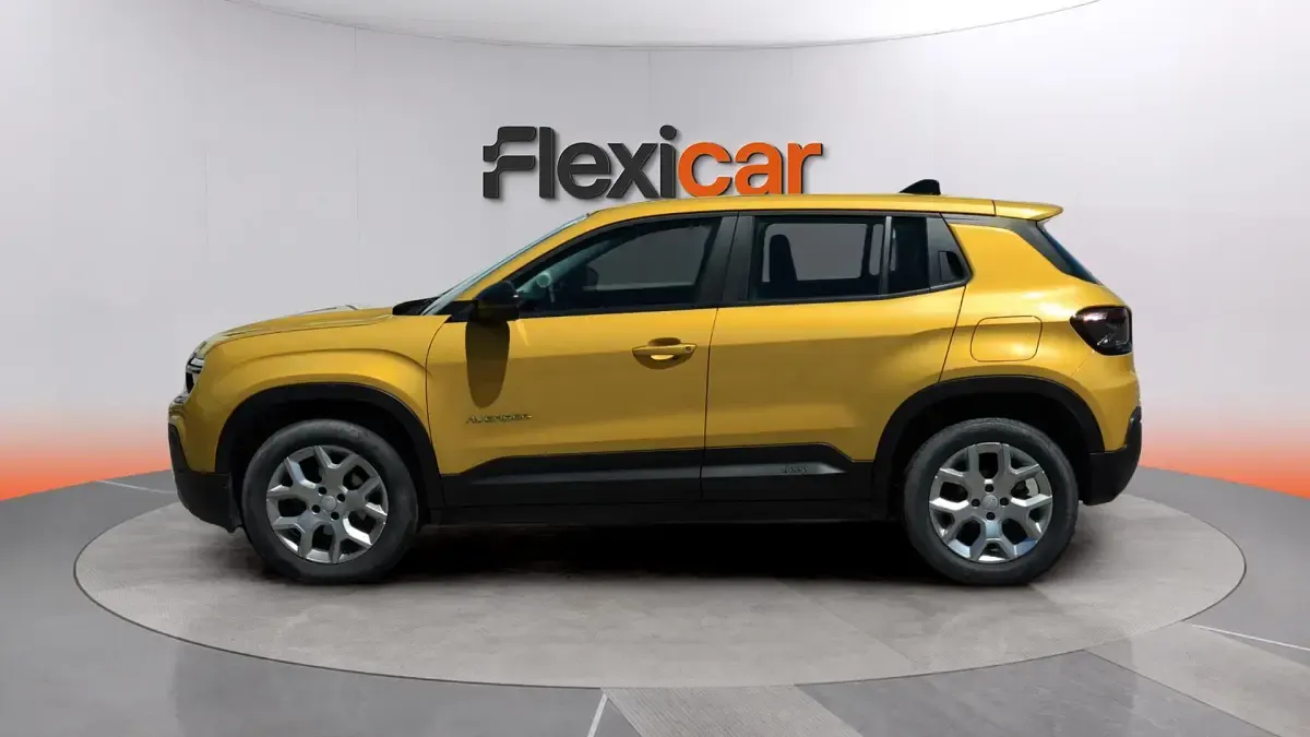 Usado Jeep Avenger Altitude 101 CV (74 kW) 2023 Amarillo SUV