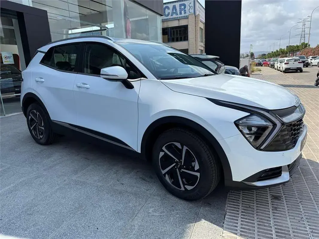 Usado Kia Sportage 215 CV (158 kW) 2025 Blanco SUV