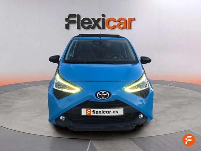 Occasion Toyota Aygo X-wave 72 PK (52 kW) 2018 Blauw Hatchback