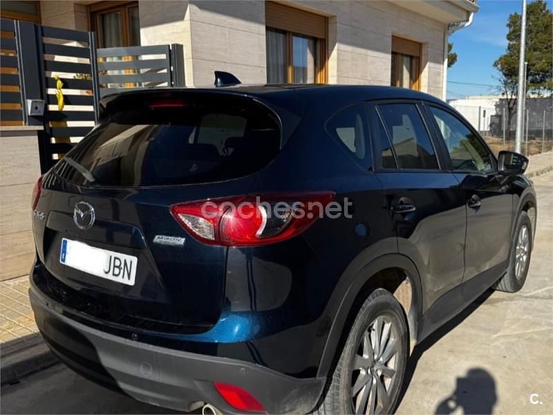 Usado Mazda CX-5 Luxury 150 CV (110 kW) 2015 Azul SUV