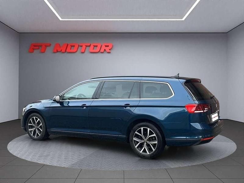 Brugt VW Passat Executive 150 HK (110 kW) 2022 Blå Stationcar