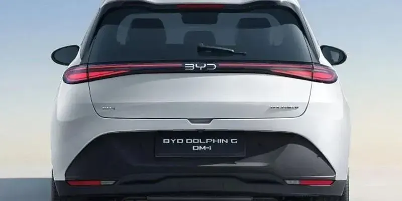 Nuevo BYD Dolphin Active 128 kW (175 CV) 2026 Blanco Utilitario