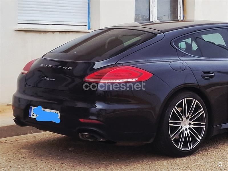 Usado Porsche Panamera 300 CV (220 kW) 2015 Negro Berlina