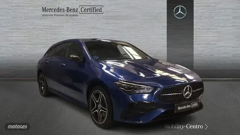 Usado Mercedes CLA250e 218 CV (160 kW) 2025 Azul Coupe