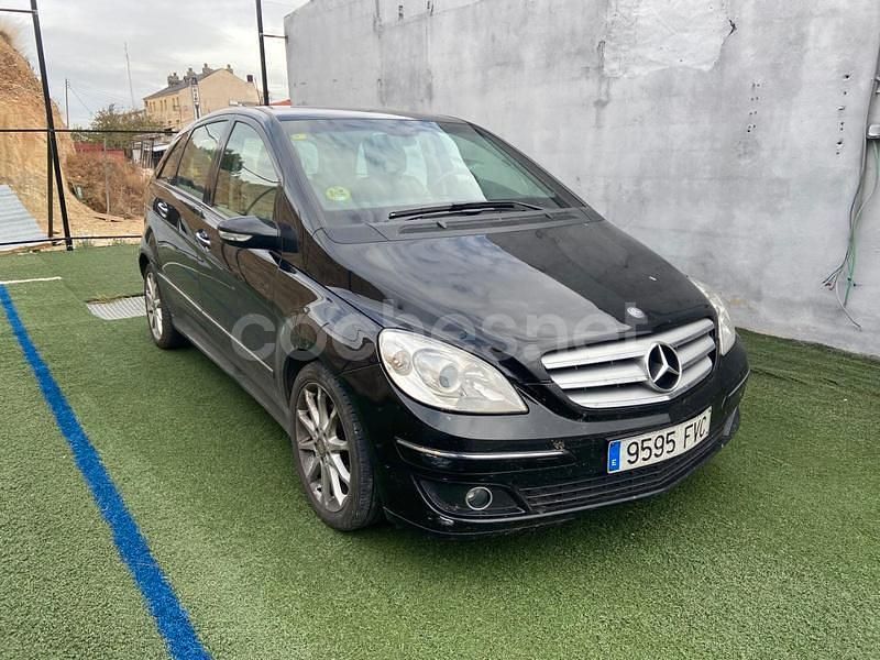 Negro Usado 2008 Mercedes B200 Monovolumen | 4500 € (Buen precio) - Imagen 1/4