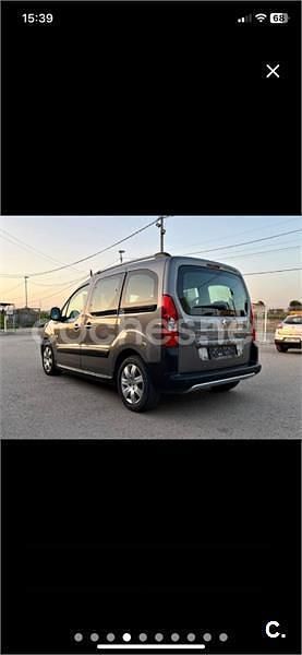 Usado Peugeot Partner Tepee Outdoor 92 CV (67 kW) 2011 Beige Monovolumen