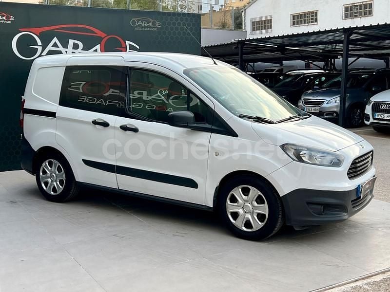 Usado Ford Transit Connect Ambiente 75 CV (55 kW) 2017 Blanco Monovolumen