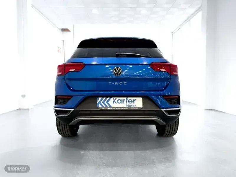Usado VW T-Roc Advance 150 CV (110 kW) 2021 Azul SUV