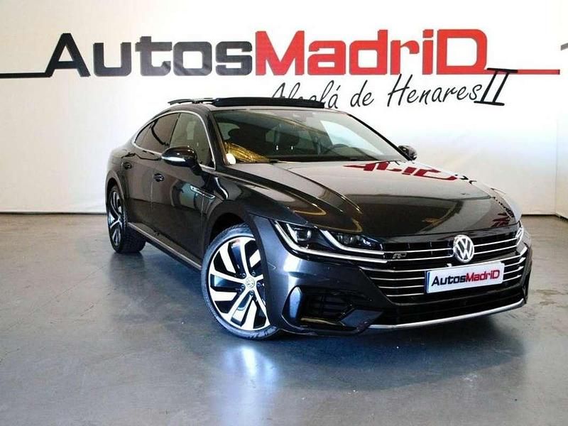 Negro Usado 2019 VW Arteon R-line Berlina | 26.990 € (Precio justo) - Imagen 1/4