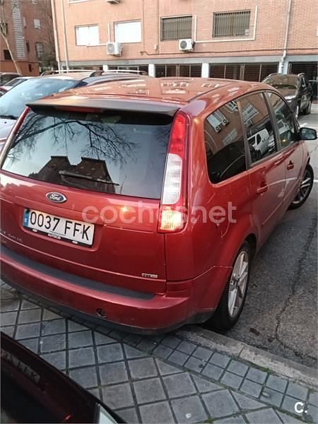 Usado Ford C-MAX Ghia 136 CV (100 kW) 2006 Rojo Monovolumen
