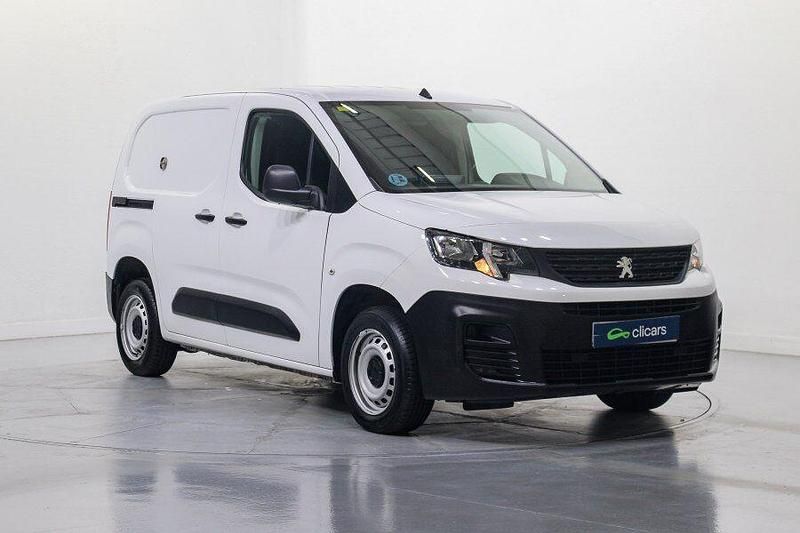Usado Peugeot Partner S 100 CV (73 kW) 2022 Blanco Monovolumen