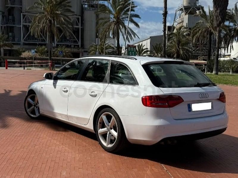 Usado Audi A4 S-Line 143 CV (105 kW) 2010 Blanco Familiar