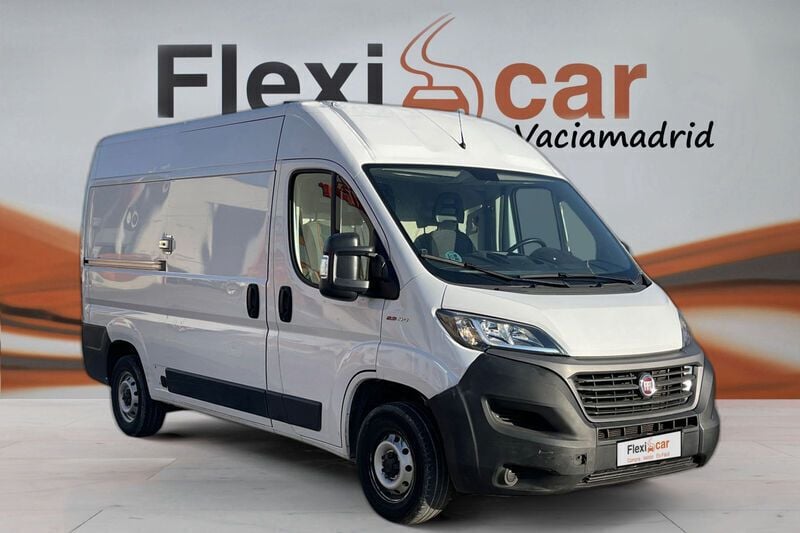 Blanco Usado 2021 Fiat Ducato Van | 21.990 € (Buen precio) - Imagen 1/4