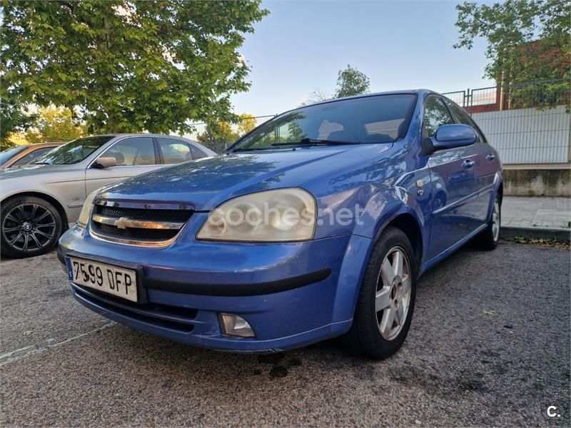 Azul Usado 2005 Chevrolet Nubira CDX Berlina | 1690 € (Precio justo) - Imagen 1/4
